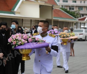 ภาพบรรยากาศคนบันเทิงร่วมงานศพศิลปินแห่งชาติ “อาต้อย เศรษฐา ศิระฉายา”