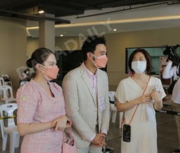 ภาพบรรยากาศพิธีไว้อาลัย “แตงโม นิดา” ที่คริสตจักรเสรีภาพกรุงเทพ วันที่ 2  