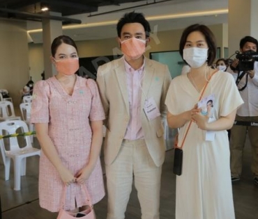 ภาพบรรยากาศพิธีไว้อาลัย “แตงโม นิดา” ที่คริสตจักรเสรีภาพกรุงเทพ วันที่ 2  