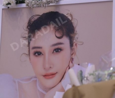 ภาพบรรยากาศพิธีไว้อาลัย “แตงโม นิดา” ที่คริสตจักรเสรีภาพกรุงเทพ วันที่ 2  