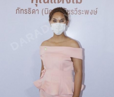 ภาพบรรยากาศพิธีไว้อาลัย “แตงโม นิดา” ที่คริสตจักรเสรีภาพกรุงเทพ วันที่ 2  