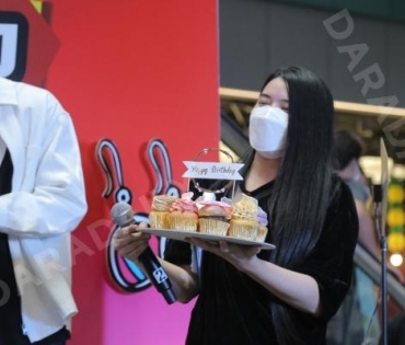 ภาพบรรยากาศงาน “daradaily แบรนด์เนมมือสอง ช้อปของดารา” @MBK วันที่ 3