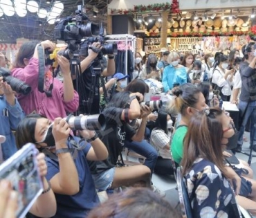 ภาพบรรยากาศงาน “daradaily แบรนด์เนมมือสอง ช้อปของดารา” @MBK วันที่ 3