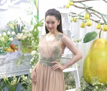 “เบลล่า ราณี” สวยสง่าในอีเว้นท์ “BENICE NATURAL SKIN TREATMENT SERIES”