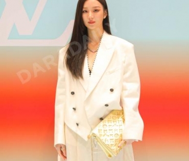 งานแฟชั่นโชว์ "Louis Vuitton" พบกับ “พัคโบกอม” ,มาริโอ้,พีช,สกาย,บอย-เฟย์, ญาญ่า อุรัสญา ณ  "ICOMSIA