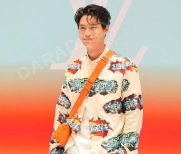 งานแฟชั่นโชว์ "Louis Vuitton" พบกับ “พัคโบกอม” ,มาริโอ้,พีช,สกาย,บอย-เฟย์, ญาญ่า อุรัสญา ณ  "ICOMSIA