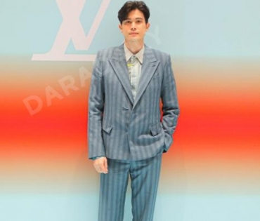 งานแฟชั่นโชว์ "Louis Vuitton" พบกับ “พัคโบกอม” ,มาริโอ้,พีช,สกาย,บอย-เฟย์, ญาญ่า อุรัสญา ณ  "ICOMSIA