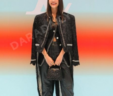 งานแฟชั่นโชว์ "Louis Vuitton" พบกับ “พัคโบกอม” ,มาริโอ้,พีช,สกาย,บอย-เฟย์, ญาญ่า อุรัสญา ณ  "ICOMSIA