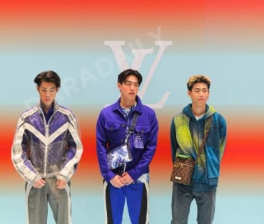 งานแฟชั่นโชว์ "Louis Vuitton" พบกับ “พัคโบกอม” ,มาริโอ้,พีช,สกาย,บอย-เฟย์, ญาญ่า อุรัสญา ณ  "ICOMSIA