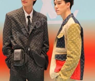 งานแฟชั่นโชว์ "Louis Vuitton" พบกับ “พัคโบกอม” ,มาริโอ้,พีช,สกาย,บอย-เฟย์, ญาญ่า อุรัสญา ณ  "ICOMSIA