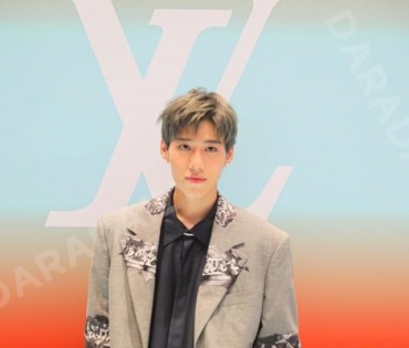 งานแฟชั่นโชว์ "Louis Vuitton" พบกับ “พัคโบกอม” ,มาริโอ้,พีช,สกาย,บอย-เฟย์, ญาญ่า อุรัสญา ณ  "ICOMSIA