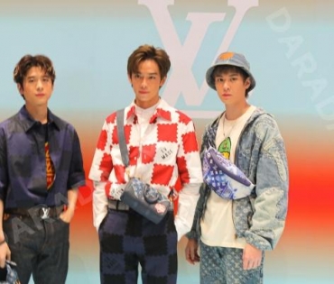 งานแฟชั่นโชว์ "Louis Vuitton" พบกับ “พัคโบกอม” ,มาริโอ้,พีช,สกาย,บอย-เฟย์, ญาญ่า อุรัสญา ณ  "ICOMSIA