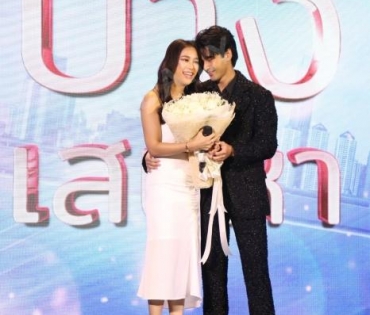 ละครเด็ด7HDละครดีกด35 พบกับนักแสดงจากละคร #ปางเสน่หา #หมอลำซัมเมอร์ และ #คุ้งเสน่หา ณ ลาน Zpotlight