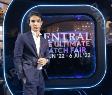 มหกรรมนาฬิกาสุดล้ำ "CENTRAL THE ULTIMATE WATCH FAIR" (เซ็นทรัล ดิ อัลติเมท วอทช์ แฟร์) พบ “เจฟ วรกมล