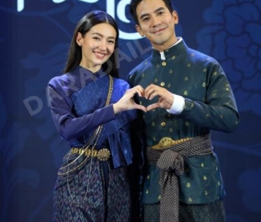 งานเปิดตัวภาพยนตร์บุพเพสันนิวาส2 พบกับ โป๊ป,เบลล่า ,ไอซ์ พาริส ณ ชั้น M ดิ เอ็มควอเทียร์