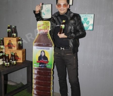 เปิดตัวผลิตภัณฑ์น้ำปลาร้าแสงจันทร์ ของ อาจารย์ไข่ มาลีฮวนน่า