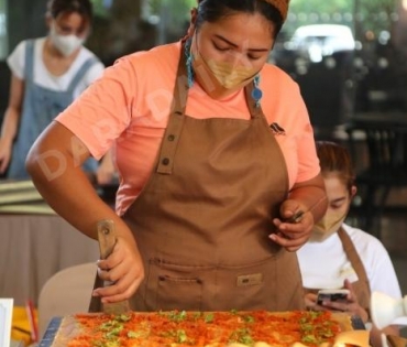 งานตลาดนัดอาหารเป็นยากับดาราเดลี่ ณ เดอะไนน์พระราม 9