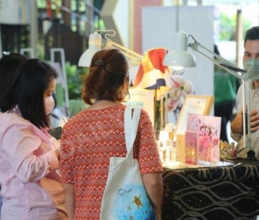 งานตลาดนัดอาหารเป็นยากับดาราเดลี่ ณ เดอะไนน์พระราม 9