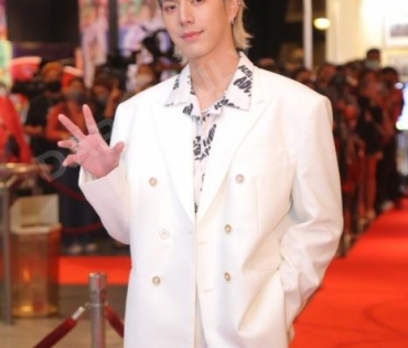 รอบปฐมทัศน์ ลิขิตรักชิงบัลลังก์  