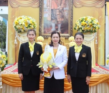 พิธีวางพุ่มกรมการแพทย์แผนไทย