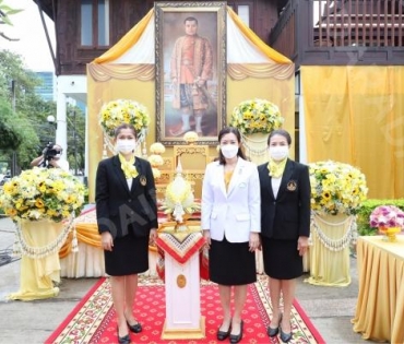 พิธีวางพุ่มกรมการแพทย์แผนไทย