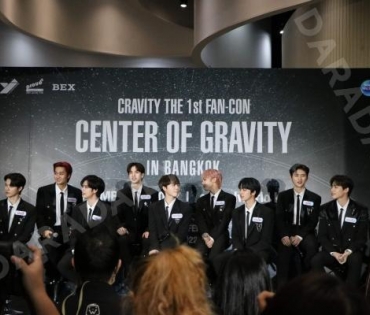 บรรยากาศงานแถลงข่าว 2022 CRAVITY THE FIRST FAN-CON "CENTER OF GRAVITY" IN BANGKOK