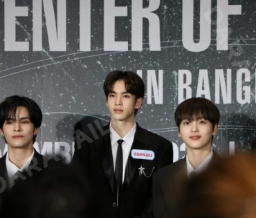 บรรยากาศงานแถลงข่าว 2022 CRAVITY THE FIRST FAN-CON "CENTER OF GRAVITY" IN BANGKOK