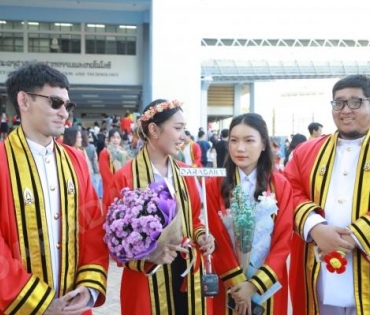 “แมงปอ เพ็ญพิชชา” มิสแกรนด์พะเยา2019 รับปริญญาตรี มหาวิทยาลัยเทคโนโลยีพระจอมเกล้าธนบุรี