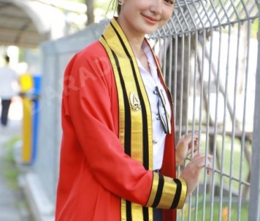 “แมงปอ เพ็ญพิชชา” มิสแกรนด์พะเยา2019 รับปริญญาตรี มหาวิทยาลัยเทคโนโลยีพระจอมเกล้าธนบุรี
