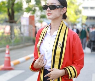 “แมงปอ เพ็ญพิชชา” มิสแกรนด์พะเยา2019 รับปริญญาตรี มหาวิทยาลัยเทคโนโลยีพระจอมเกล้าธนบุรี