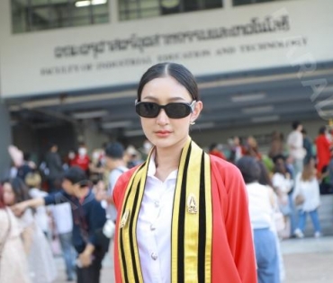 “แมงปอ เพ็ญพิชชา” มิสแกรนด์พะเยา2019 รับปริญญาตรี มหาวิทยาลัยเทคโนโลยีพระจอมเกล้าธนบุรี