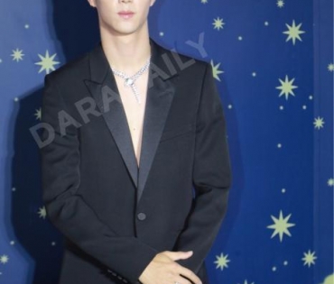 “มาร์คต้วน” หล่อจนใจเจ็บ ทำงาน“Bulgari Serpenti Light Up”ลุกเป็นไฟ!!