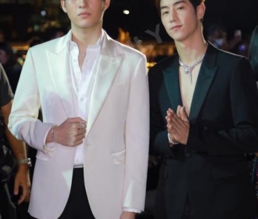 “มาร์คต้วน” หล่อจนใจเจ็บ ทำงาน“Bulgari Serpenti Light Up”ลุกเป็นไฟ!!