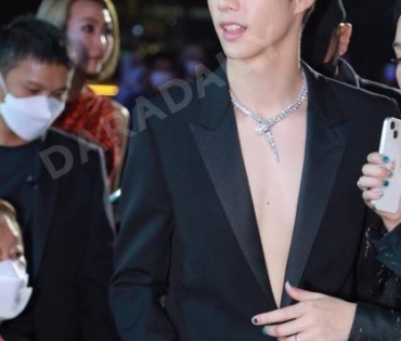 “มาร์คต้วน” หล่อจนใจเจ็บ ทำงาน“Bulgari Serpenti Light Up”ลุกเป็นไฟ!!