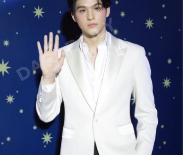 “ใหม่-อาโป-บิว-พีพี” นำทีมดาราตัวท็อปร่วมงาน “Bulgari Serpenti Light Up”