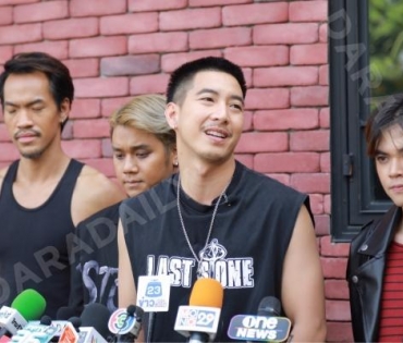 บรรยากาศการถ่ายทำมิวสิควีดีโอ “โตโน่ ภาคิน” เพลงสะกดทัพ