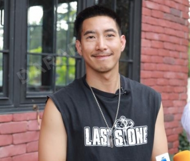 บรรยากาศการถ่ายทำมิวสิควีดีโอ “โตโน่ ภาคิน” เพลงสะกดทัพ