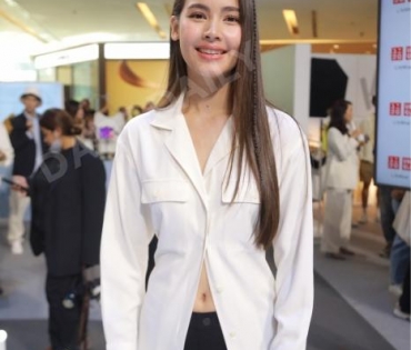 เปิดตัวคอลเลคชั่น “UNIQLO Spring/Summer 2023” พบกับ ญาญ่า อุรัสยา, แอน ทองประสม, ติ๊ก เจษฎาภรณ์, อ๊ะอาย 4EVE