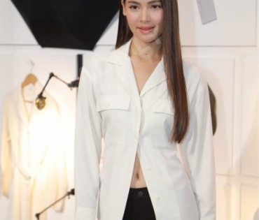 เปิดตัวคอลเลคชั่น “UNIQLO Spring/Summer 2023” พบกับ ญาญ่า อุรัสยา, แอน ทองประสม, ติ๊ก เจษฎาภรณ์, อ๊ะอาย 4EVE