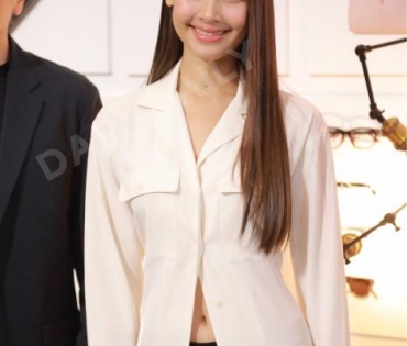 เปิดตัวคอลเลคชั่น “UNIQLO Spring/Summer 2023” พบกับ ญาญ่า อุรัสยา, แอน ทองประสม, ติ๊ก เจษฎาภรณ์, อ๊ะอาย 4EVE