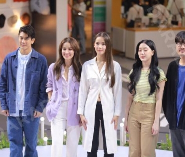 เปิดตัวคอลเลคชั่น “UNIQLO Spring/Summer 2023” พบกับ ญาญ่า อุรัสยา, แอน ทองประสม, ติ๊ก เจษฎาภรณ์, อ๊ะอาย 4EVE