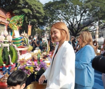 พิธีบวงสรวงภาพยนตร์ เรื่อง“กุมาร” พร้อมด้วยทีมนักแสดง นำโดย เด่นคุณ งามเนตร , พิ้งกี้ สาวิกา ไชยเดช