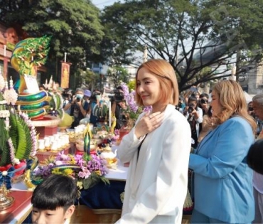 พิธีบวงสรวงภาพยนตร์ เรื่อง“กุมาร” พร้อมด้วยทีมนักแสดง นำโดย เด่นคุณ งามเนตร , พิ้งกี้ สาวิกา ไชยเดช