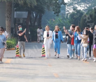 พิธีบวงสรวงภาพยนตร์ เรื่อง“กุมาร” พร้อมด้วยทีมนักแสดง นำโดย เด่นคุณ งามเนตร , พิ้งกี้ สาวิกา ไชยเดช