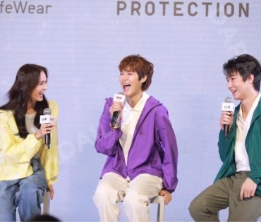 ยูนิโคล่ ประเทศไทย “เปิดตัวคอลเลคชัน 23SS UNIQLO UV Protection” 