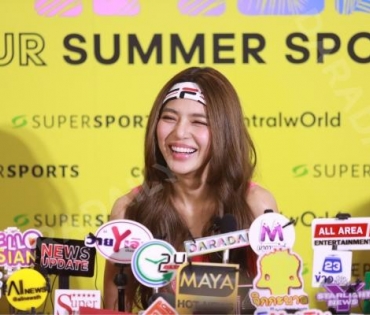 บรรยากาศงาน "Supersports Summer Fashion Show 2023" พบ "ปราง-กัญญ์ณรัณ" และสองหนุ่ม "หยิ่น-วอร์"