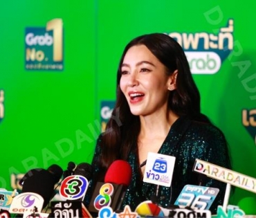 บรรยากาศงาน "วินทุกเกมกินทั่วไทย เฉพาะที่ Grab" นำโดย เบลล่า ราณี, เจมีไนน์ โฟร์ท