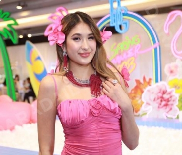 "BeautyGems" แฟชั่นโชว์คอลเล็กชั่น "Sping&Summer 2023" ร่วมกับน้ำหอม "Sisley" 6 กลิ่นใหม่ล่าสุดพร้อมพบกับ "มิ้นต์ ชาลิดา"