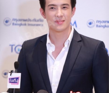 พบหนุ่มสุดฮอต "เจมส์ มาร์" กับงานแถลงข่าว TQM & BKI คุ้มครองทุกความสำเร็จของ "มนุษย์เงินเดือน"