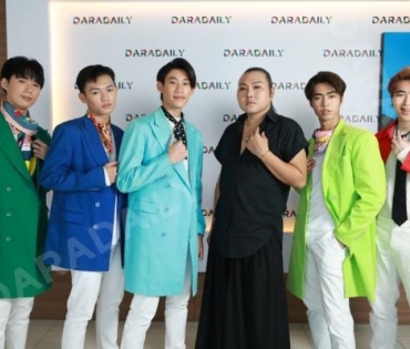 วง Di-X (สังกัดค่าย AR Entertainment ) เข้ามาโปรโมทผลงานกับดาราเดลี่